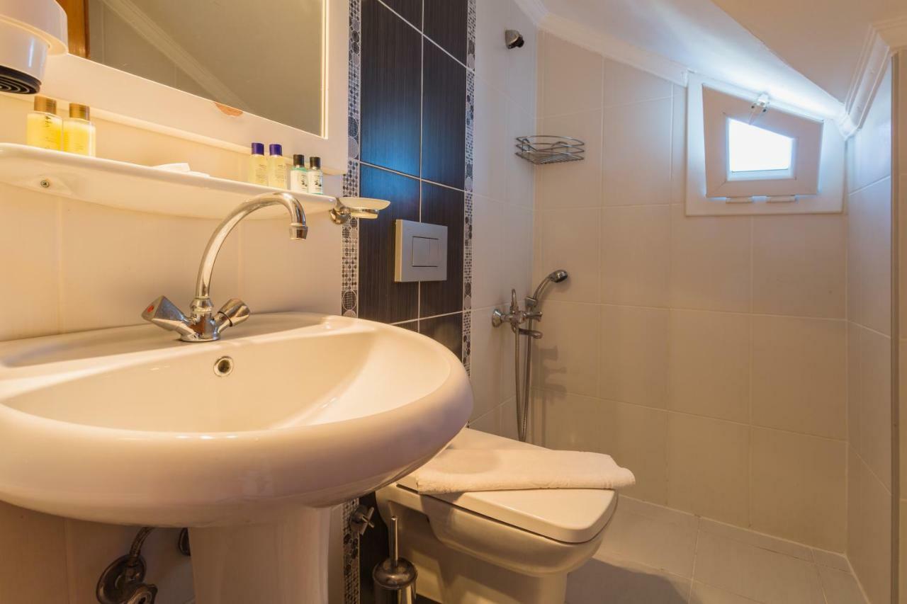 Hotel Koza Kaş Ngoại thất bức ảnh